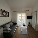 Apartment Micic By Belmont Realty