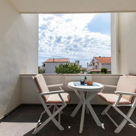 Micic Apartment *
