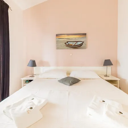 公寓 Micic By Belmont Realty