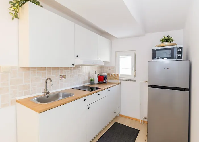 Lägenhet Micic Zadar